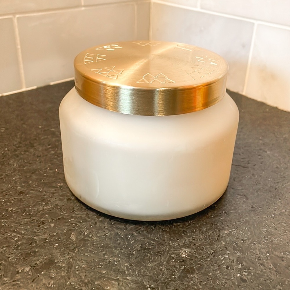 DW Home Jasmine + Chai Candle